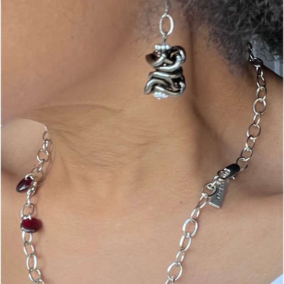 Crunch metal Earrings - Picture 6 of 7